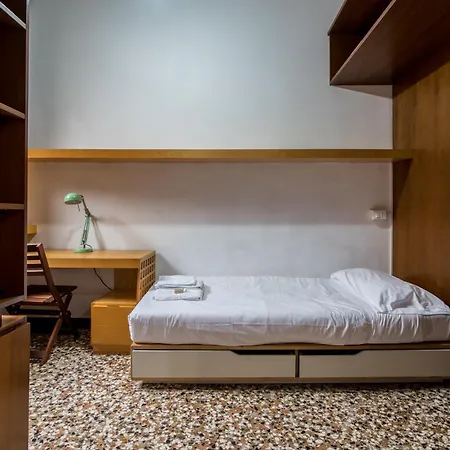 Daire 8 Min Rialto E San Marco - Venedik